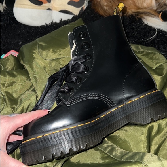 women dr. marten molly buttero boots - Picture 3 of 3